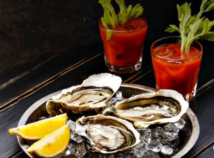 Oysters-bloody-mary