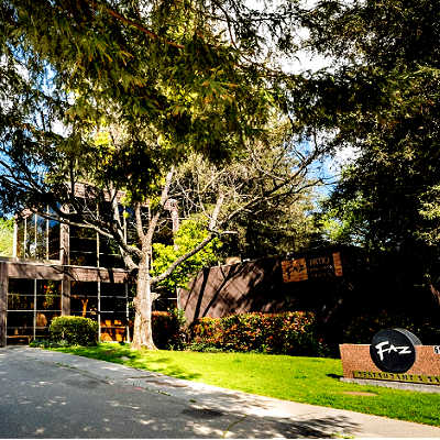 Wooded entrance to the Faz Restaurant, Danville, CA