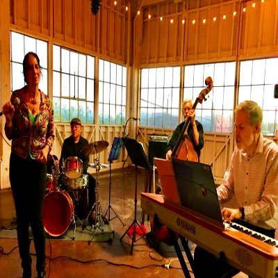 Karen Sudjian Live @ Riggers Loft Winery