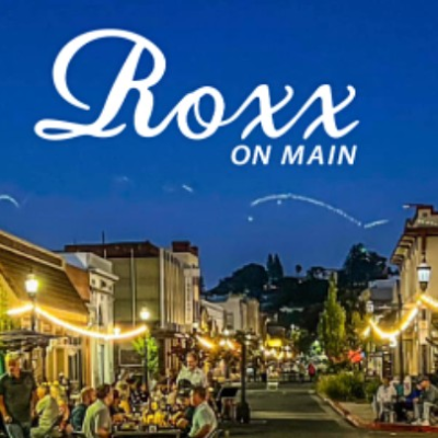 Roxx on Main Live